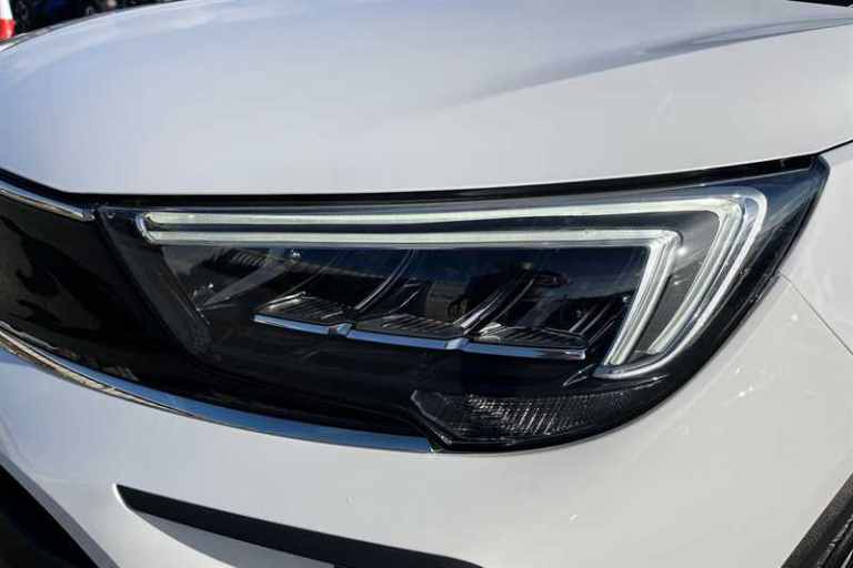 2022 Vauxhall Crossland 1.2 Turbo SE Edition 5dr HATCHBACK PETROL Manual