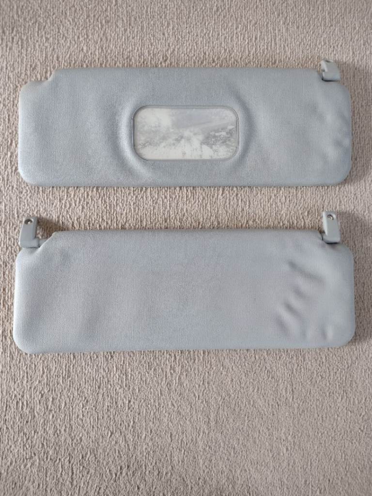 VINTAGE MINI SUN VISORS 