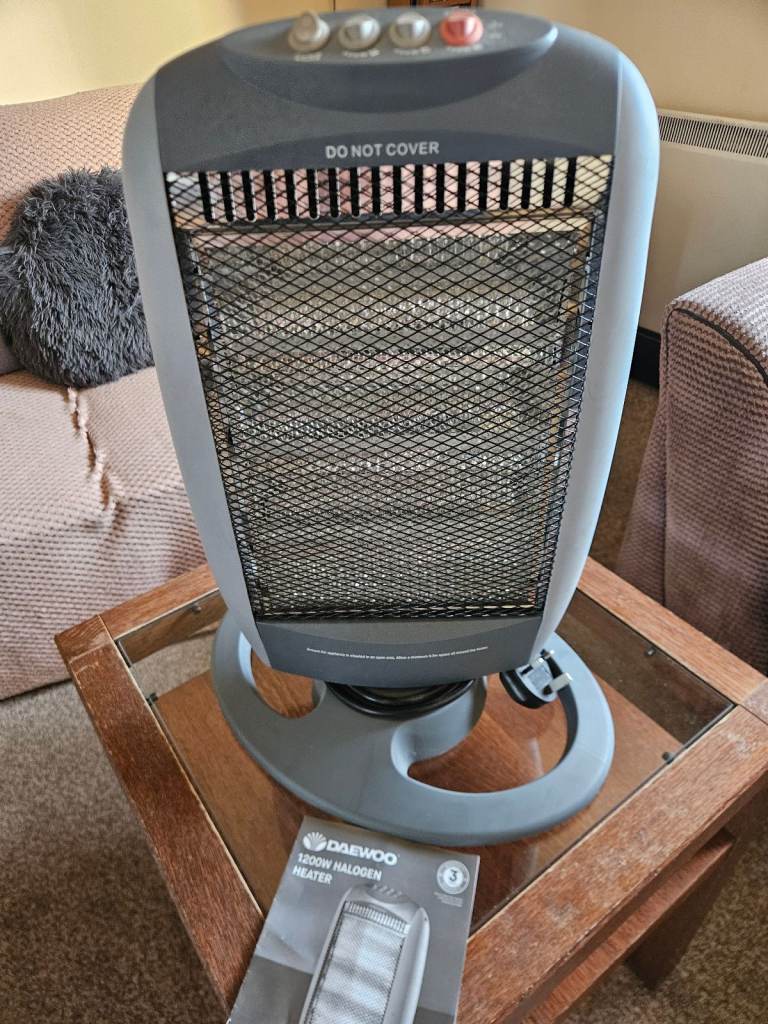 Halogen heater