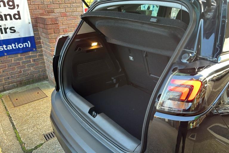  Vauxhall Crossland 1.2 Turbo Ultimate Suv 5dr Petrol Manual Euro 6 s/s 130 Ps