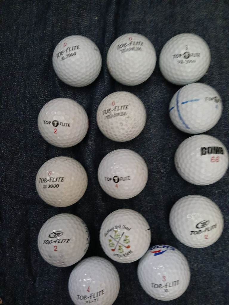 14 MIXED TOPFLITE GOLF BALLS