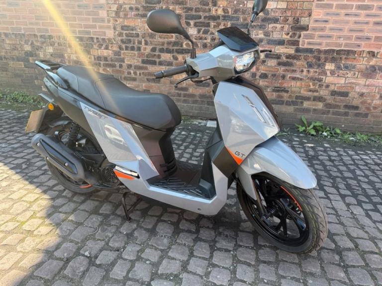 Peugeot Tweet Peugoet 125 GT scooter, 2024, CVT Euro 5