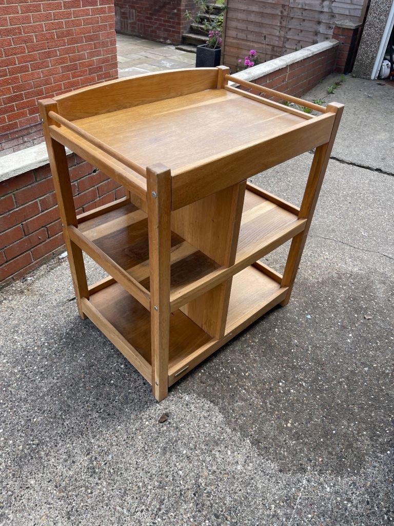 Mama’s and papa’s changing table 