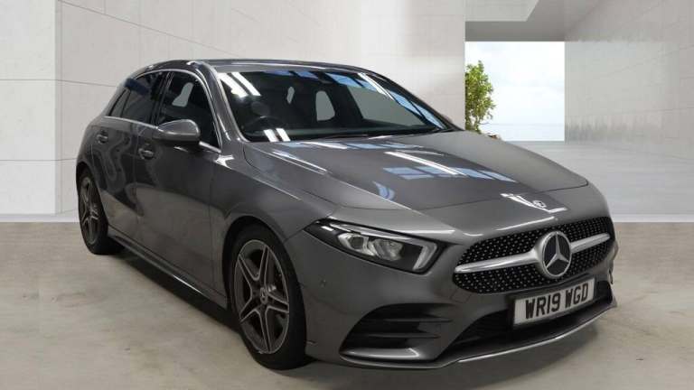 2019 Mercedes-Benz A-Class A180 AMG Line Executive 5dr ++ NAV / CAMERA / ULEZ / MBUX / DAB ++ HAT...