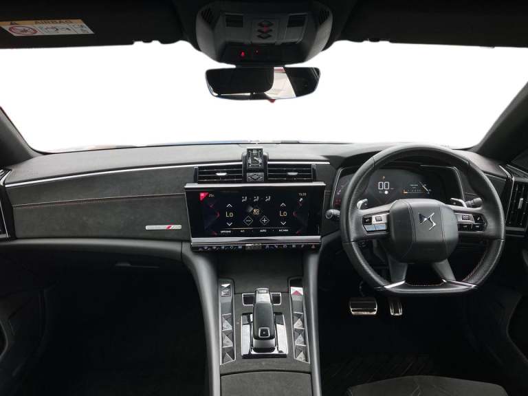 2022 DS Automobiles Ds 9 1.6 PureTech 225 Performance Line + 4dr EAT8 Saloon Automatic