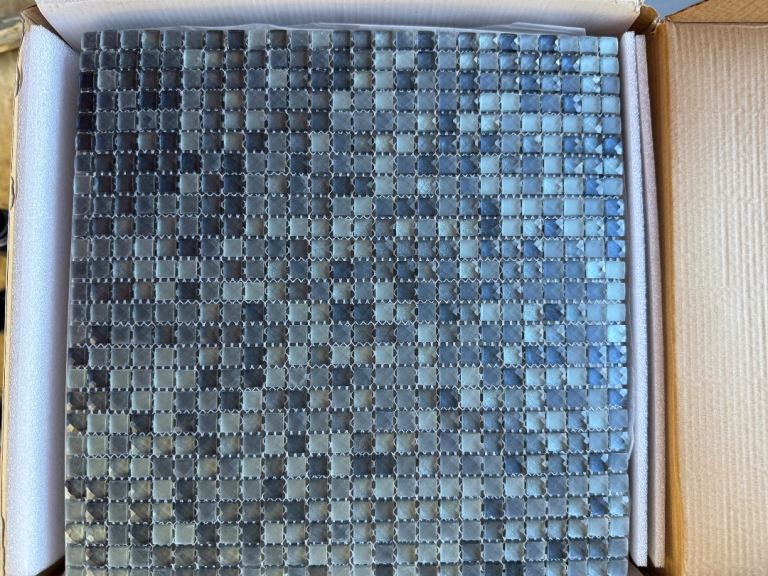 New Porcelanosa Glass Mosaic Tiles - Grey Shimmer
