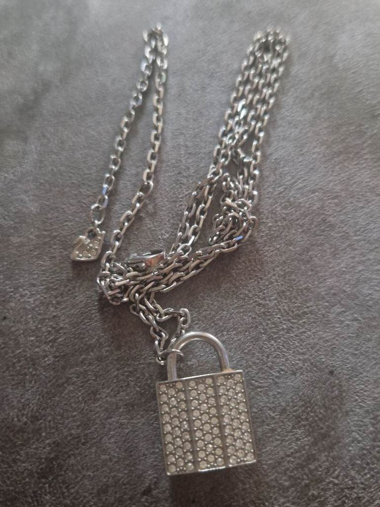 Swarovski Lock Necklace Mod. 5120620 – Silver with Crystals