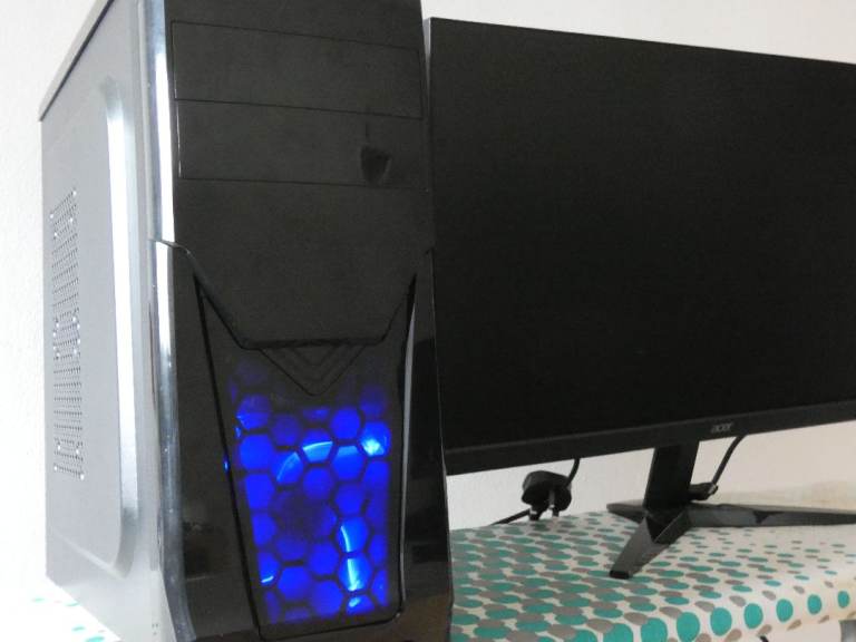 Gaming computer Desktop GTX1060 graphics ging and Monitor bargain Price