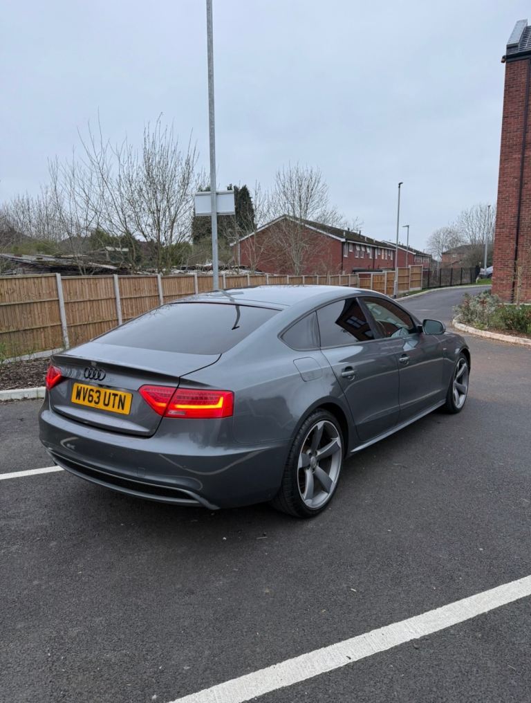 Audi, A5, Hatchback, 2013, Semi-Auto, 1968 (cc), 5 doors