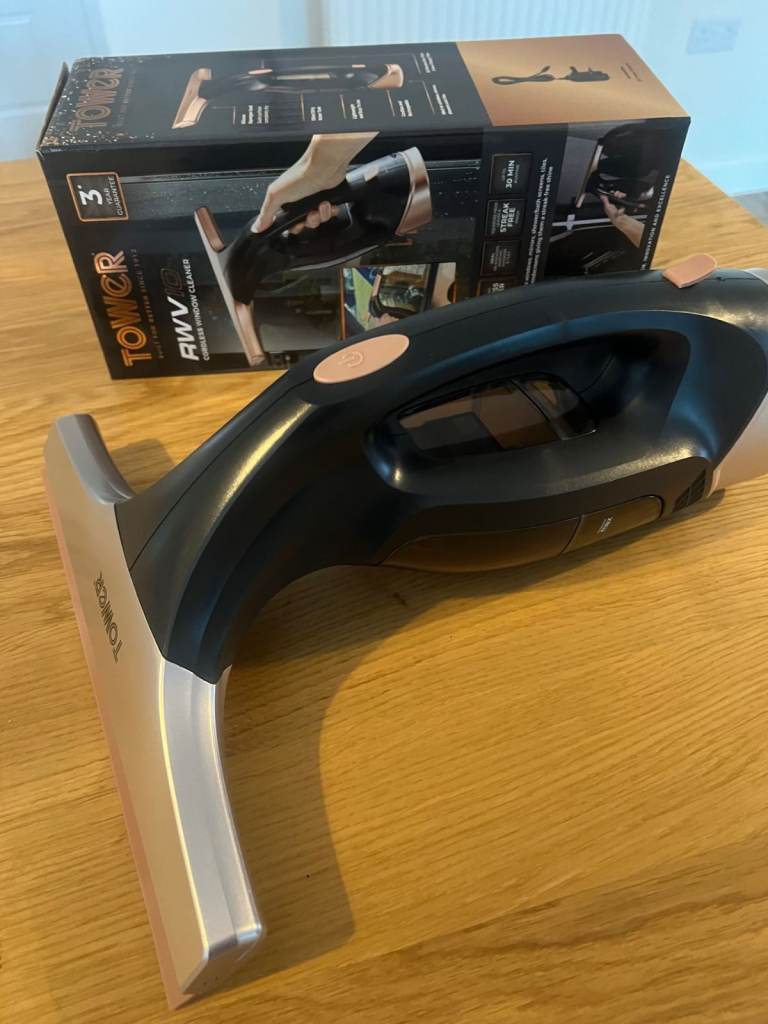 Tower Window Cleaner