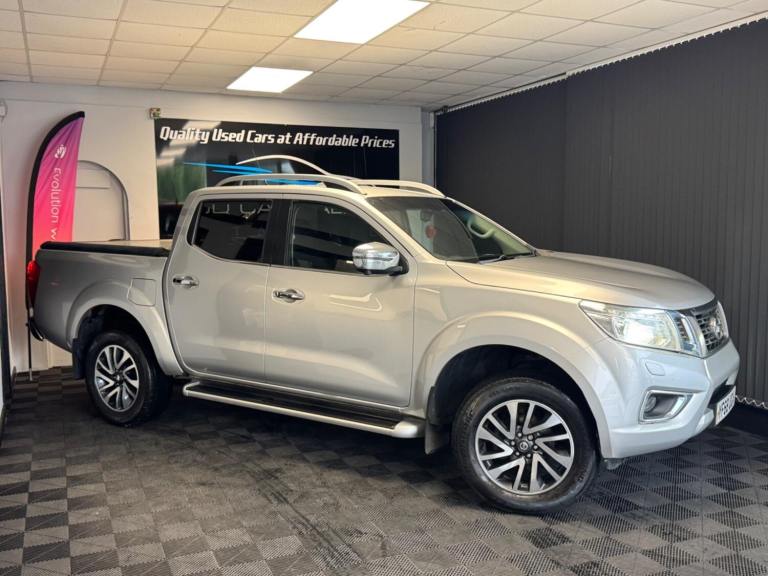2018 Nissan Navara 2.3 dCi Tekna 4WD Euro 6 (s/s) 4dr PICK UP Diesel Manual