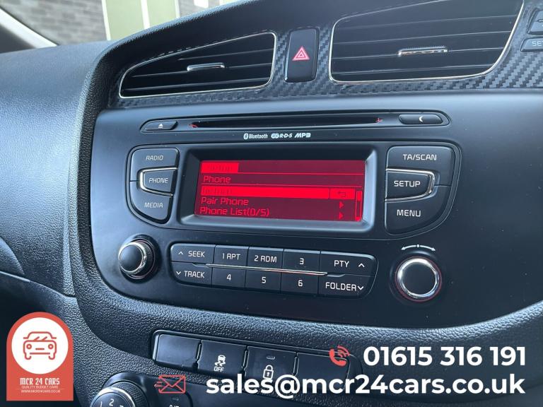 KIA CEED 1.4 VR7 2014