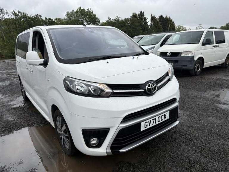 Toyota Proace Verso Proace Verso Family L1 D-4D Auto (white) 2022