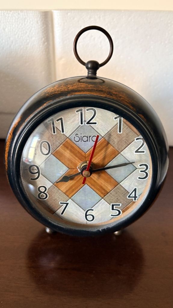 Table Clock