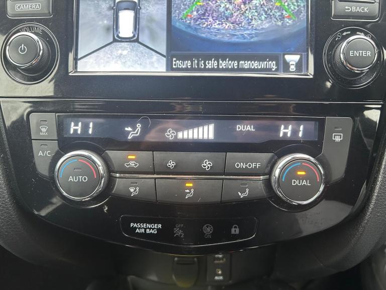 2015 Nissan X-Trail 1.6 dCi n-tec XTRON Euro 5 (s/s) 5dr ESTATE Diesel Automatic