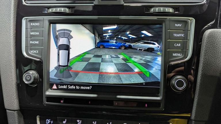 2015 Volkswagen Golf 2.0 TSI R 3dr DSG HATCHBACK PETROL Automatic