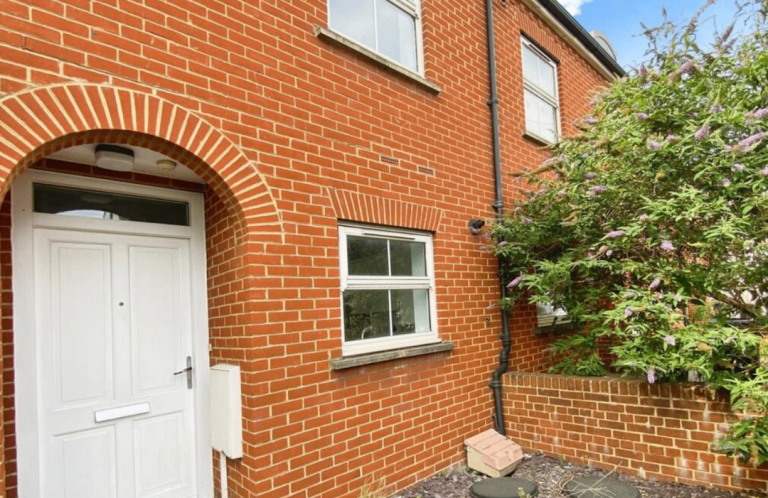 B2B DIRECT LANDLORD LEASE | 3 BED HOUSE CANTERBURY | 36 MONTH TERM