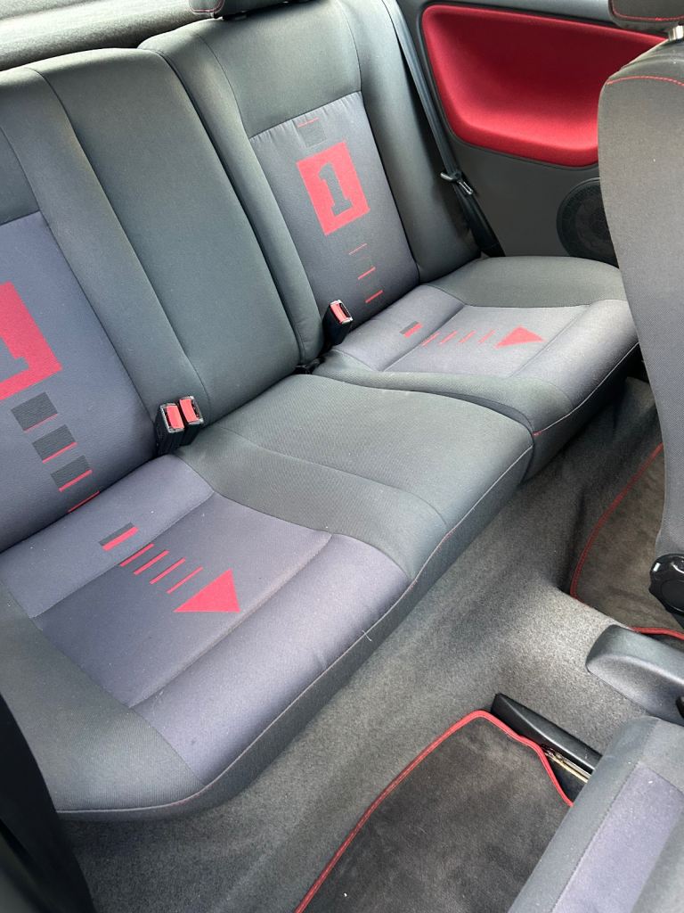 Volkswagen, POLO, Hatchback, 2000, Manual, 1595 (cc), 3 doors