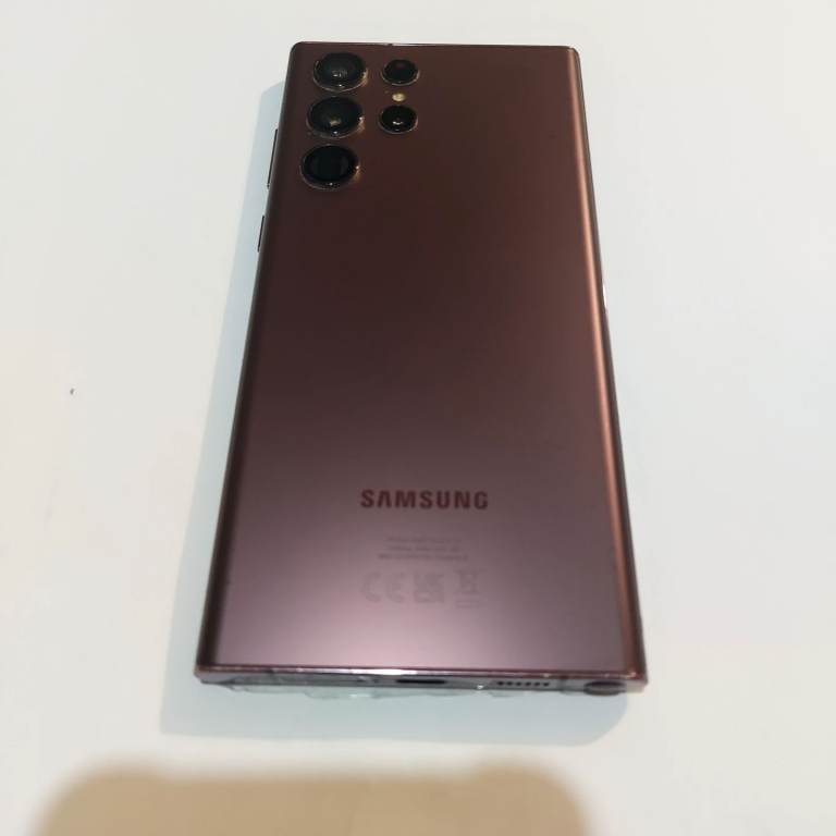 Samsung Galaxy S22 Ultra 5G 256GB Bronze Unlocked  Dual Sim