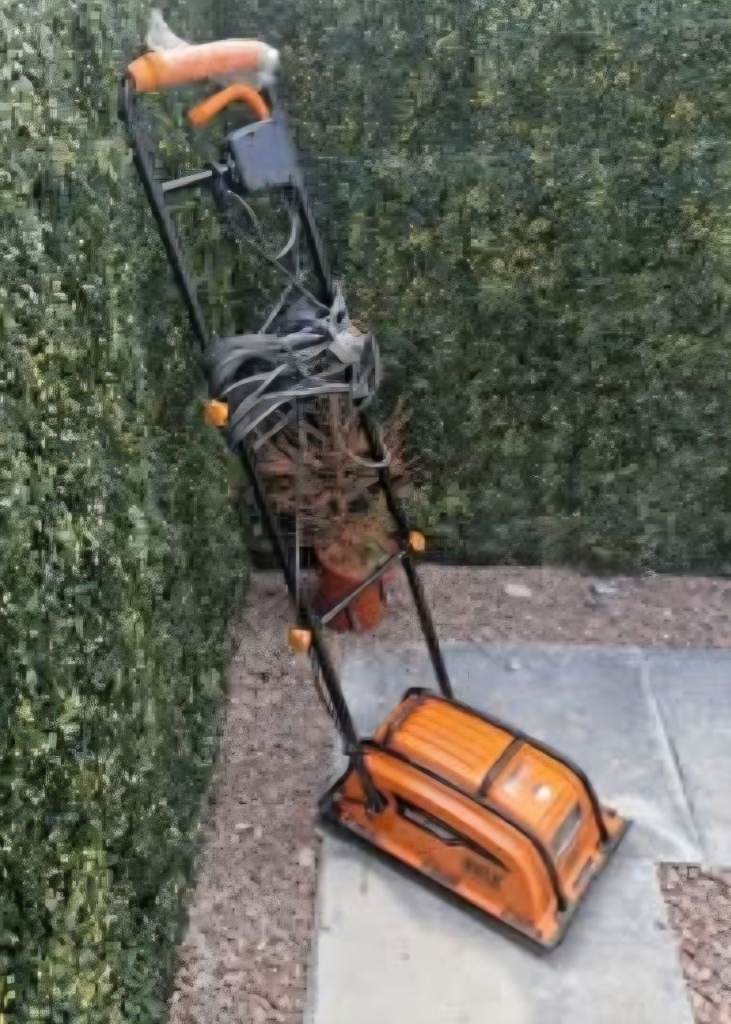 Whacker plate compactor  vibrating for hire 240v aberdeen city south side light weight