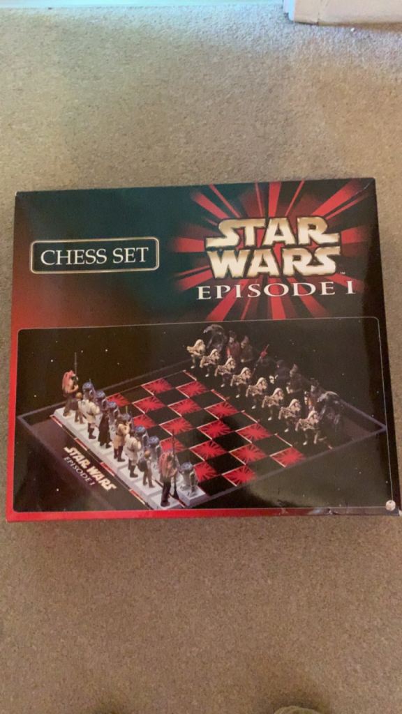Vintage 1999 Star Wars Episode I: The Phantom Menace 3D Collector’s Chess Set - Complete
