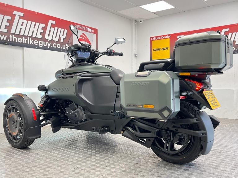 2025 Can-Am Canyon Redrock Semi Automatic Trike with 800 Miles 