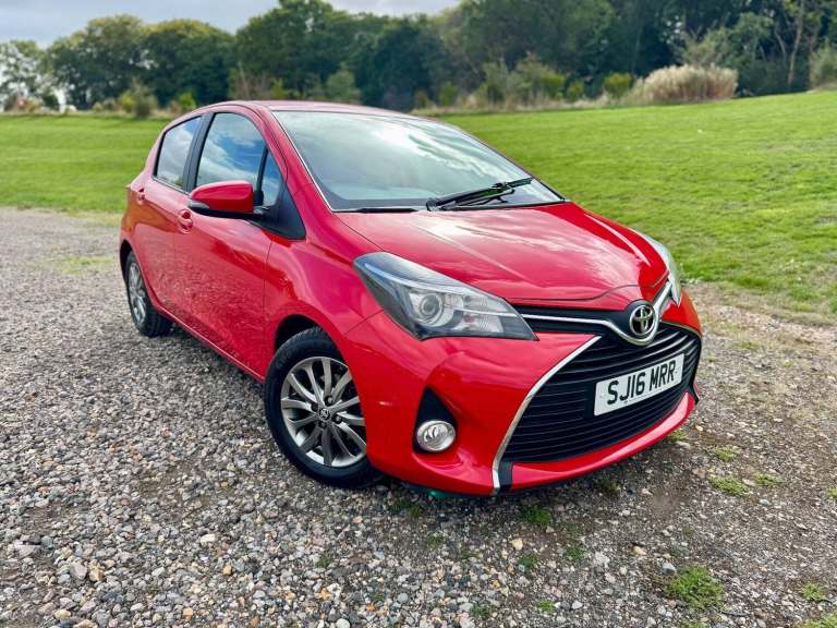 2016 Toyota Yaris VVT-I ICON Hatchback Petrol Manual