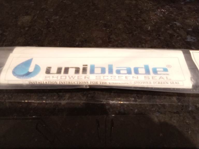 Shower screen seal uniblade new