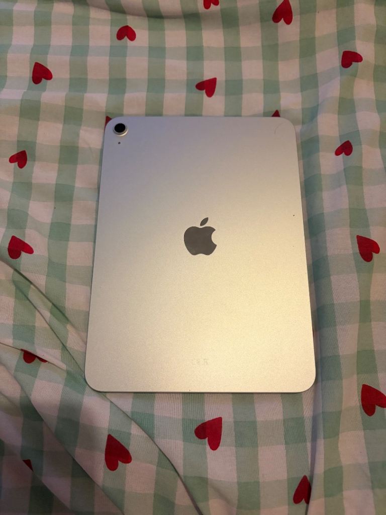 iPad a16 sliver 