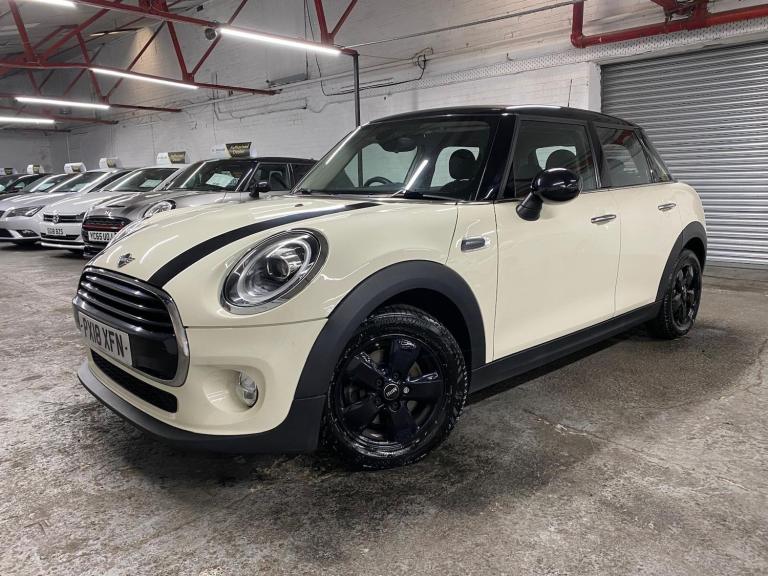 2018 MINI Hatch 1.5 Cooper Euro 6 (s/s) 5dr HATCHBACK Petrol Manual