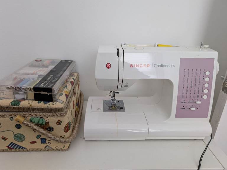 Sewing Machine Job Lot