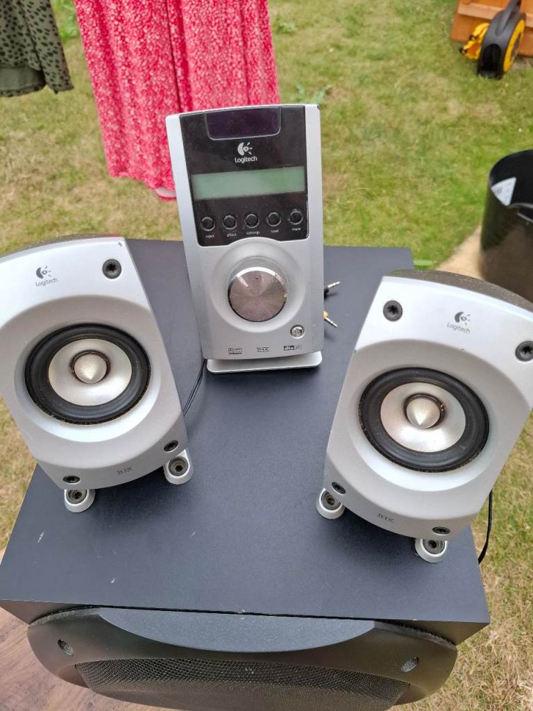 Logitech Z-5500 speaker system 