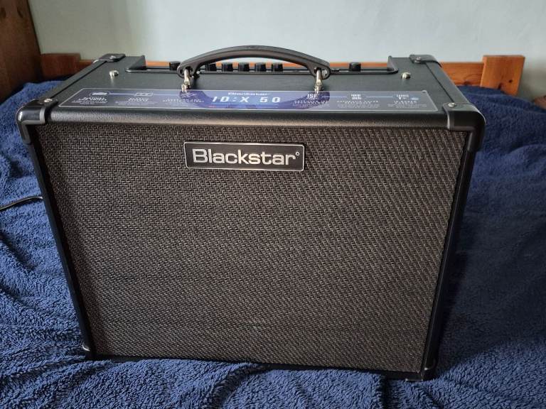 ID : X 50 Blackstar amplifier