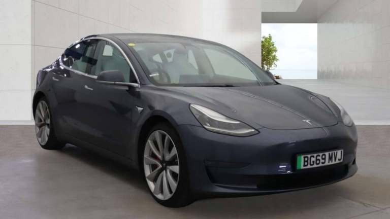 2019 Tesla Model 3 Performance AWD 4dr [Performance Upgrade] Auto SALOON ELECTRIC Automatic