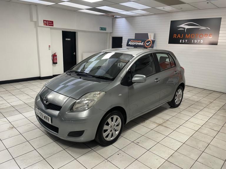 2009 Toyota Yaris 1.33 VVT-i TR 5dr [6] HATCHBACK Petrol Manual