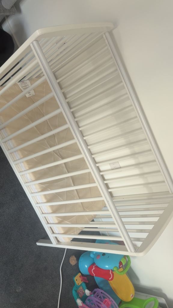 White baby cot & mattress 