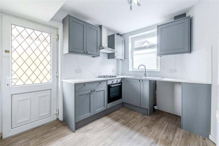 Modern Grey Kitchen Units with Oven and Hob