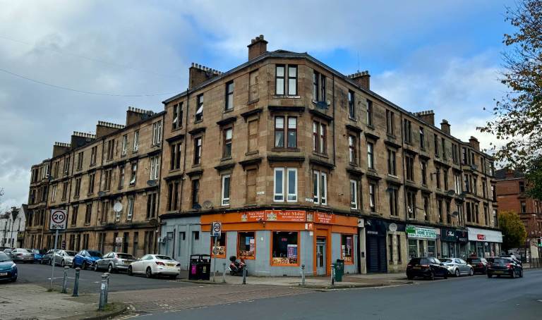 One-Bedroom Flat to Let Near Glasgow Govanhill G42- £795.00 pcm