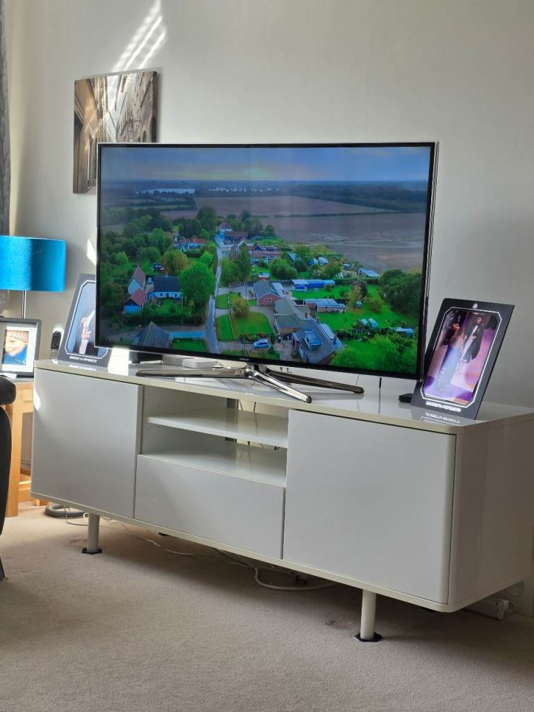 TV Cabinet 📺 