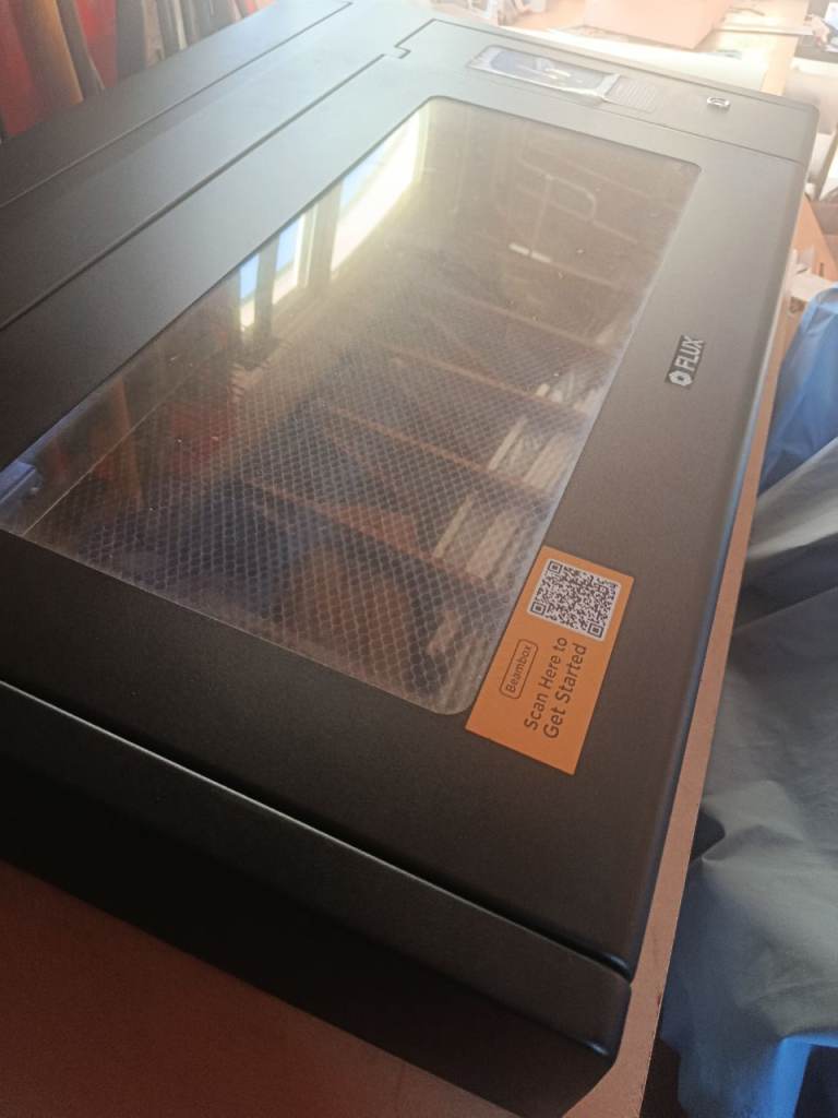 FLUX Beambox Pro Laser Cutter and Engraver 50-watt CO2 and materials