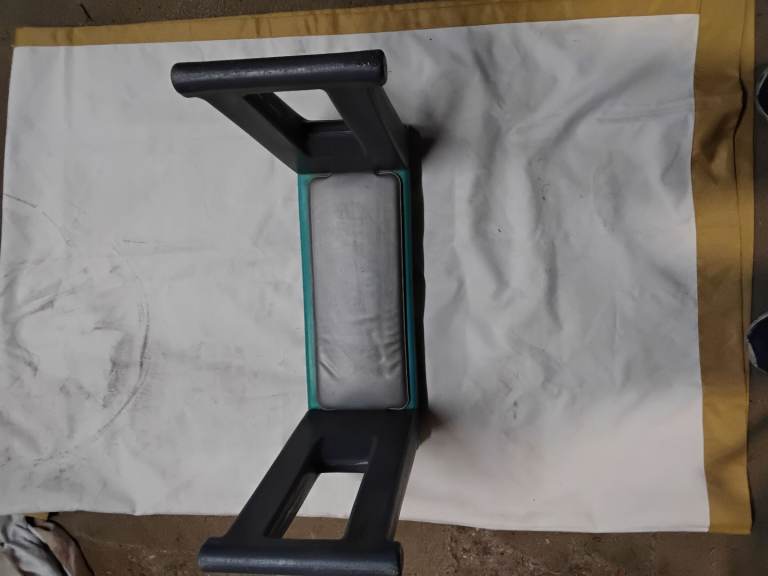 HOSELOCK GARDEN KNEELER/STOOL