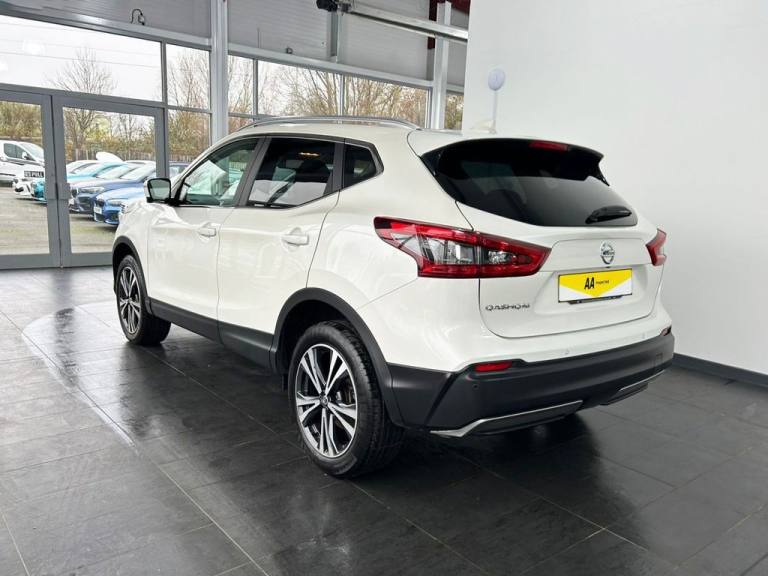 2019 Nissan Qashqai 1.3 DIG-T N-Connecta SUV 5dr Petrol Manual Euro 6 (s/s) (140 ps) F/S/H! HATCH...
