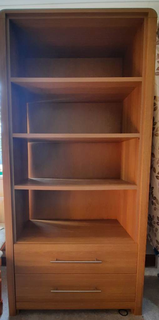 FREE: Tall wooden bookshelf with drawers