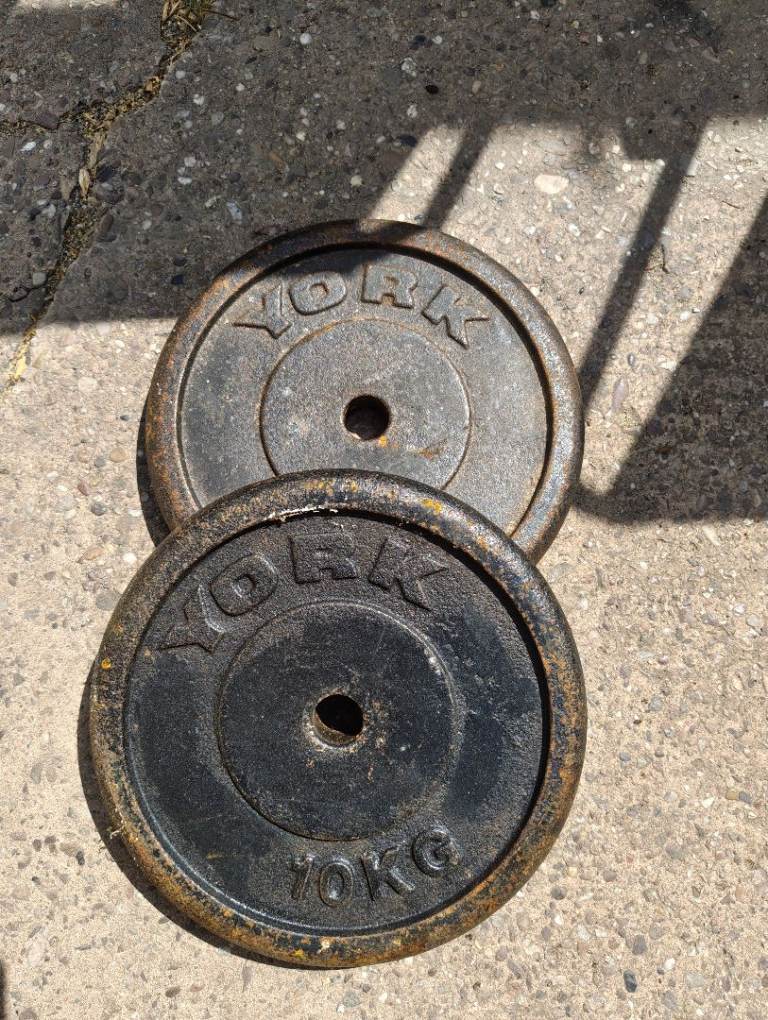 Gym equipment Pair of YORK 10KG Weight Plates – Used Condition