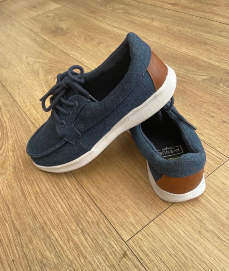 Womens shoes