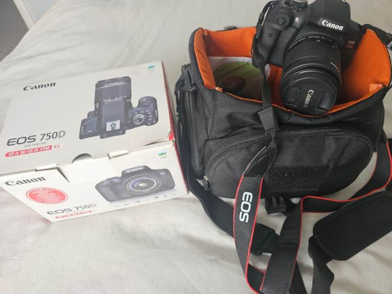 Canon EOS 750D DSLR Camera with Lens and Bag – Good Condition