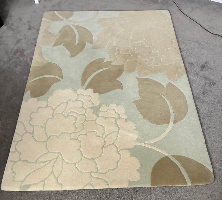 Tufted rug in wool - Maggie Levien design for John Lewis