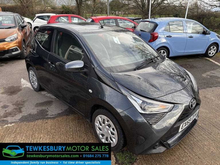 2019 Toyota AYGO VVT-i x-play Hatchback Petrol Manual