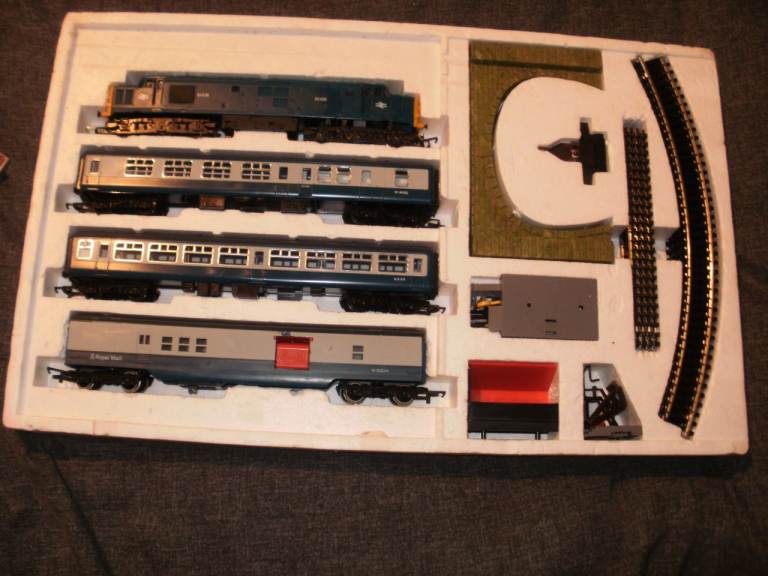 Intercity mail set