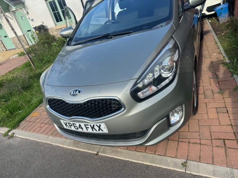 2015 (64) Kia Carens 1.7 CRDi 7-Seater - New Clutch & MOT